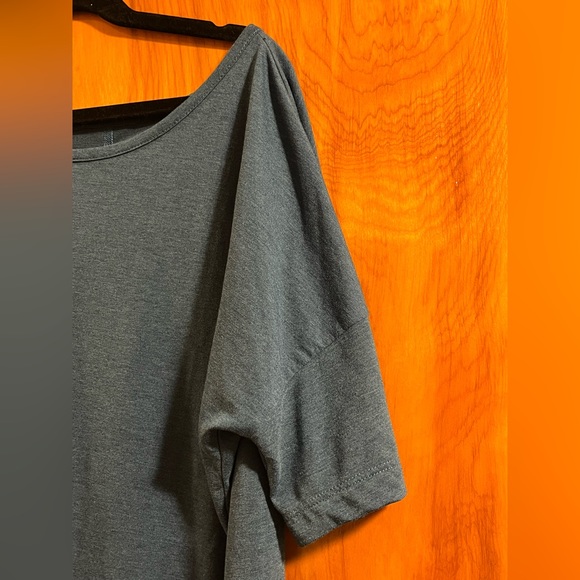 Nike Dri Fit Womens S Top Short Sleeve Side Slits Workout Activewear Blue - Picture 13 of 13